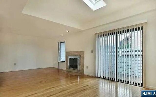 815 Topsail Lane, Secaucus, NJ 07094