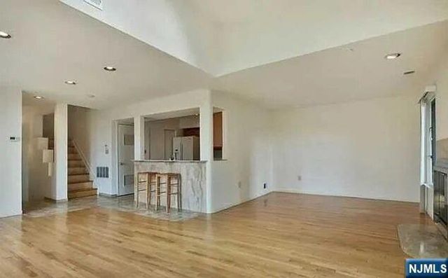 815 Topsail Lane, Secaucus, NJ 07094