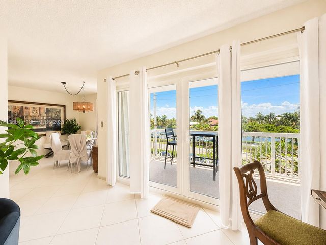 1069 Hillsboro Mile 206, Hillsboro Beach, FL 33062