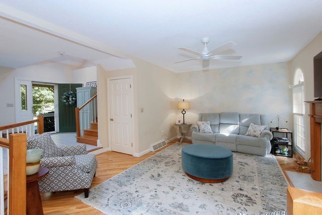 163 Ashley Lane 163, Middleboro, MA 02346