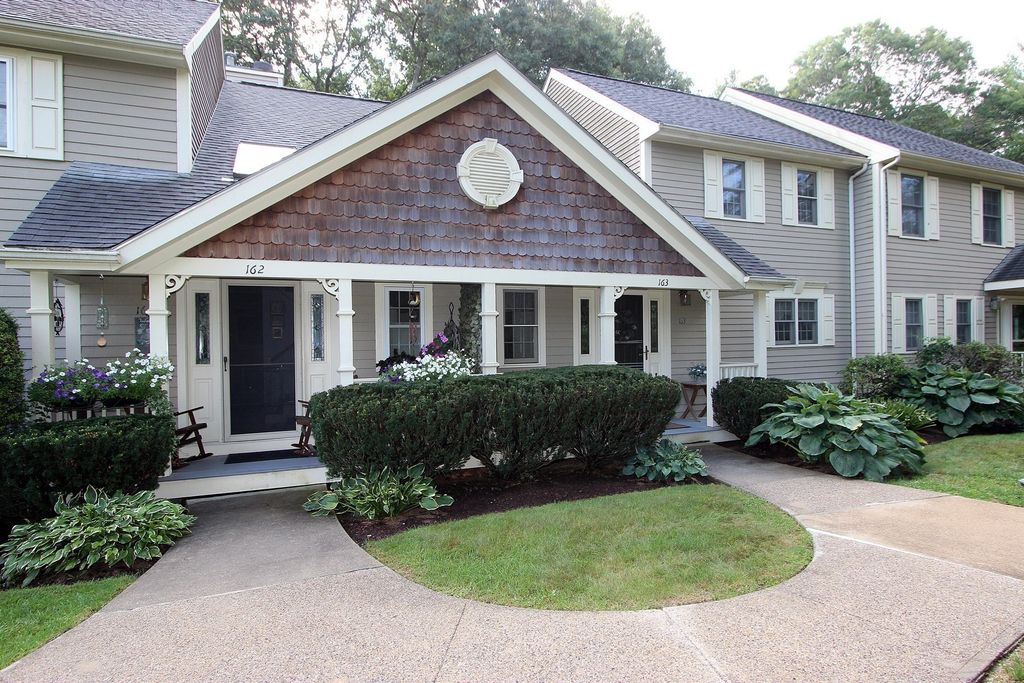 163 Ashley Lane 163, Middleboro, MA 02346