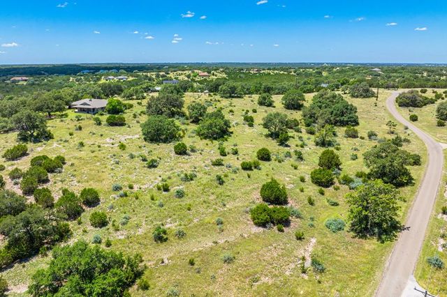 113 Indian Bluff, Kerrville, TX 78028