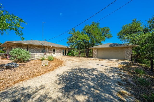 113 Indian Bluff, Kerrville, TX 78028