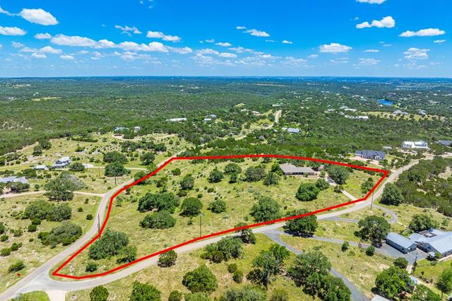 113 Indian Bluff, Kerrville, TX 78028