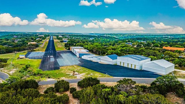 113 Indian Bluff, Kerrville, TX 78028