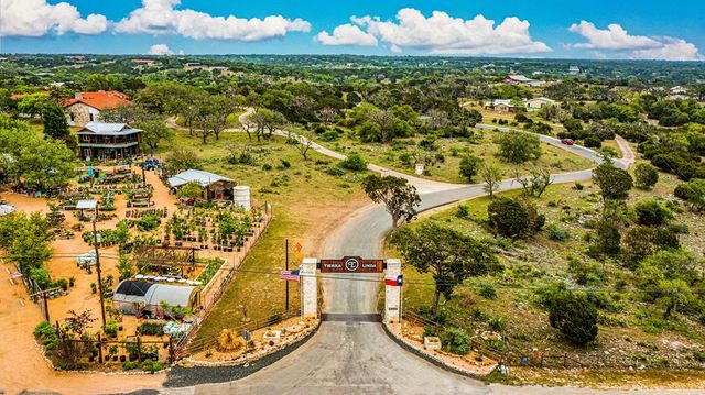 113 Indian Bluff, Kerrville, TX 78028