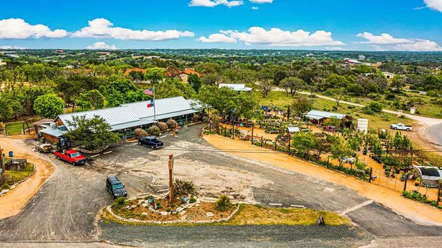 113 Indian Bluff, Kerrville, TX 78028