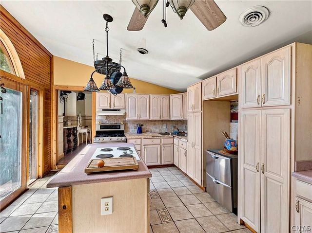 5535 Silver Street Road, Fleming, NY 13021