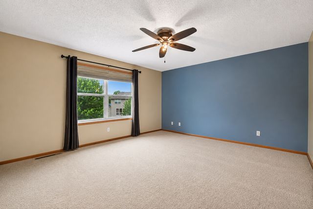 1045 Breezy Court, Waconia, MN 55387