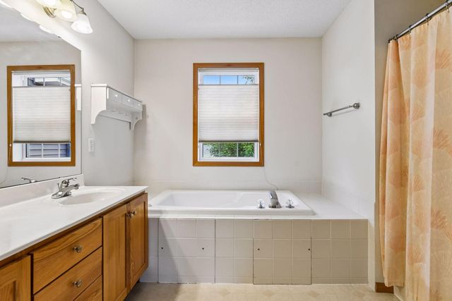 1045 Breezy Court, Waconia, MN 55387