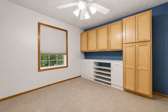 1045 Breezy Court, Waconia, MN 55387
