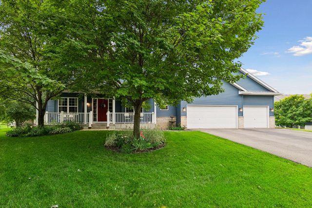 1045 Breezy Court, Waconia, MN 55387