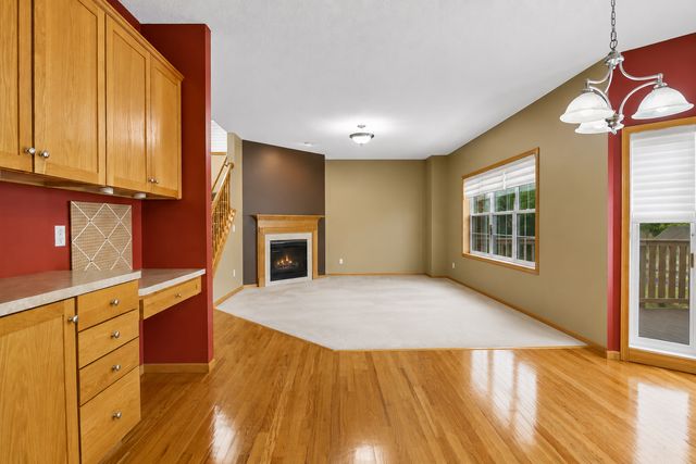 1045 Breezy Court, Waconia, MN 55387