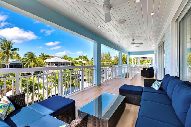 121 Lake Road, Plantation Key, FL 33070