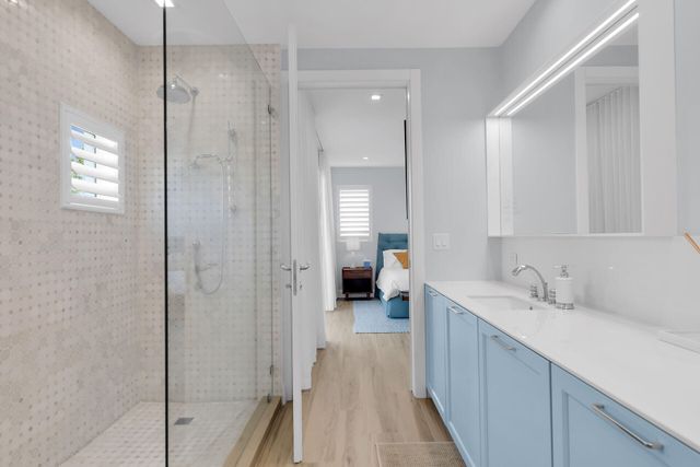 121 Lake Road, Plantation Key, FL 33070