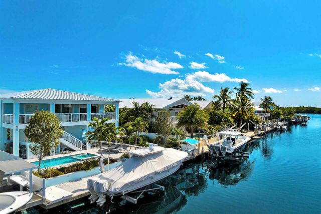 121 Lake Road, Plantation Key, FL 33070