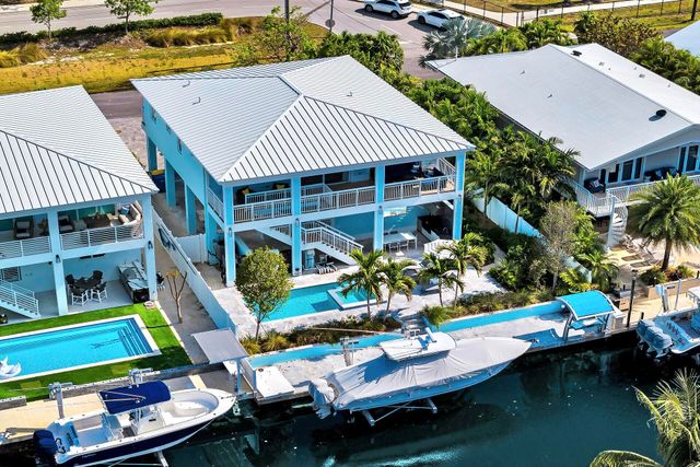 121 Lake Road, Plantation Key, FL 33070