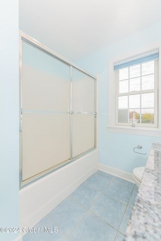 5 Teasdale Court, Colonie, NY 12189