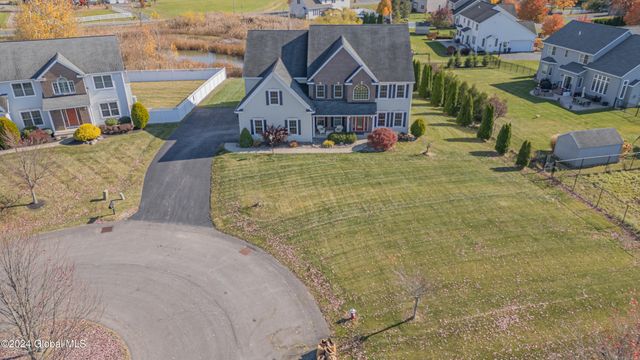 5 Teasdale Court, Colonie, NY 12189