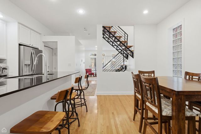 2317 N Hamilton Avenue A, Chicago, IL 60647