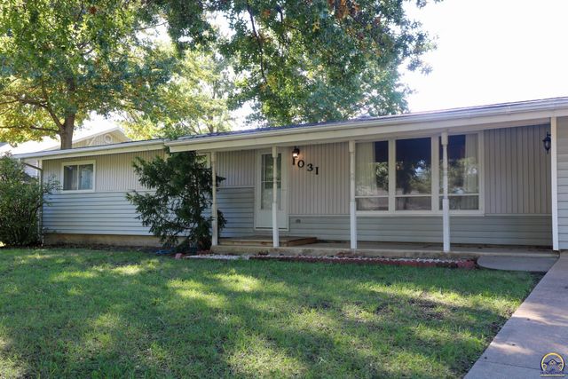 1031 Sunrise Dr, Emporia, KS 66801