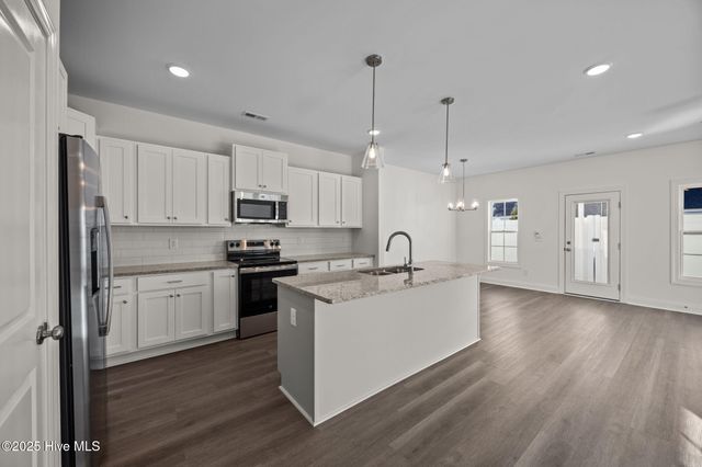 1904 Newbury Way D, Greenville, NC 27834