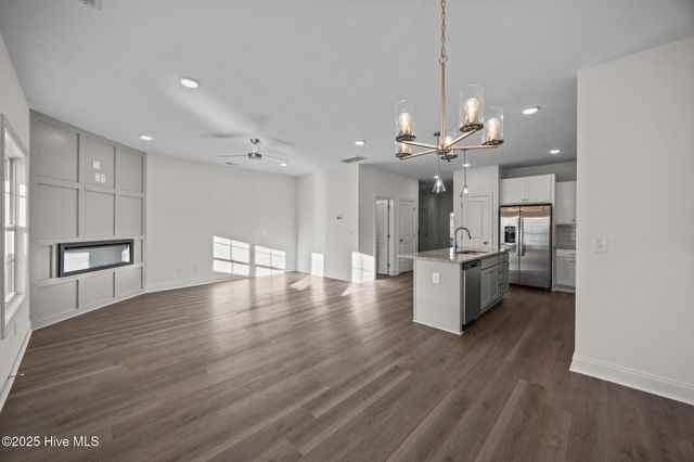 1904 Newbury Way D, Greenville, NC 27834
