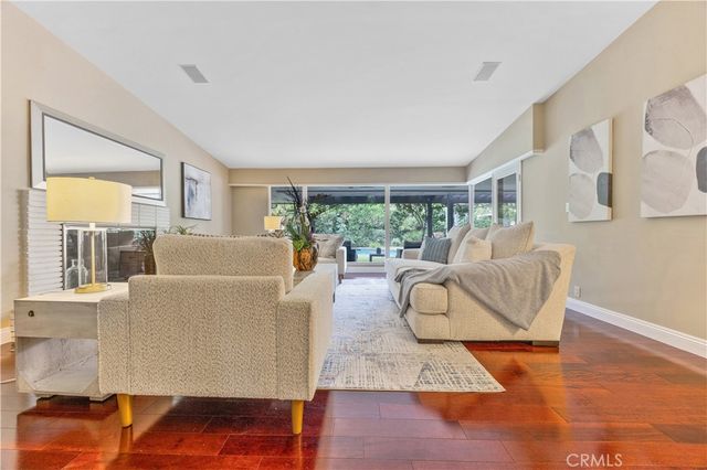 1439 Wembley Road, San Marino, CA 91108