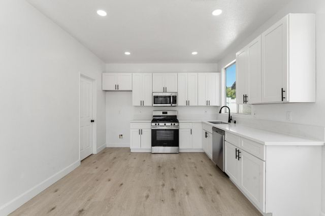 6924 Trailride Way, Citrus Heights, CA 95621
