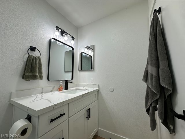 3244 Idaho Springs Street, North Las Vegas, NV 89032