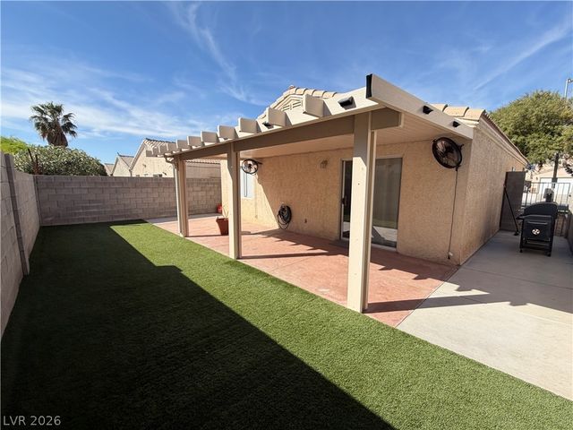 3244 Idaho Springs Street, North Las Vegas, NV 89032