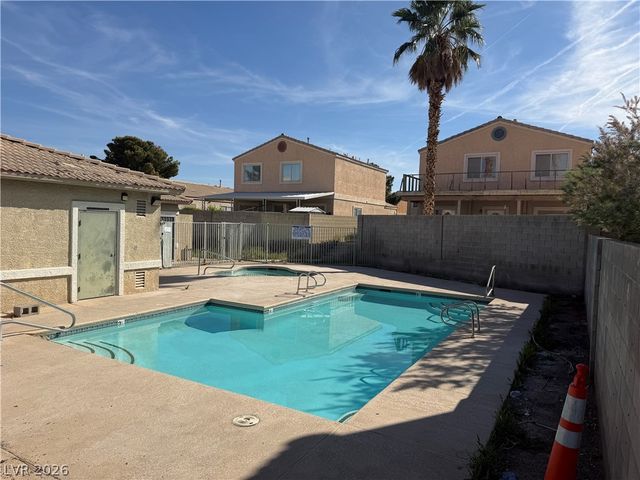 3244 Idaho Springs Street, North Las Vegas, NV 89032