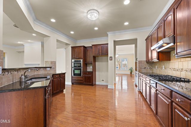 712 Pierside Drive, Cary, NC 27519