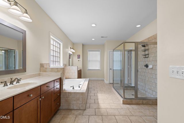 712 Pierside Drive, Cary, NC 27519