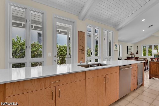223 11th AVE S, Naples, FL 34102