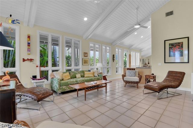 223 11th AVE S, Naples, FL 34102