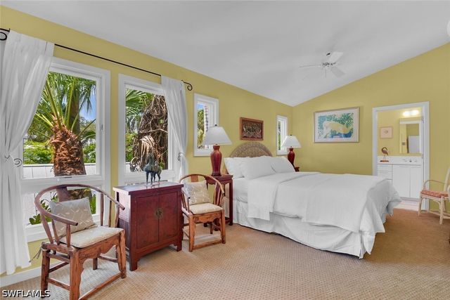 223 11th AVE S, Naples, FL 34102