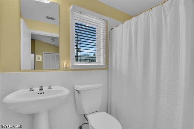 223 11th AVE S, Naples, FL 34102