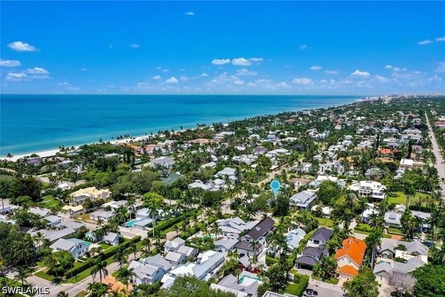 223 11th AVE S, Naples, FL 34102