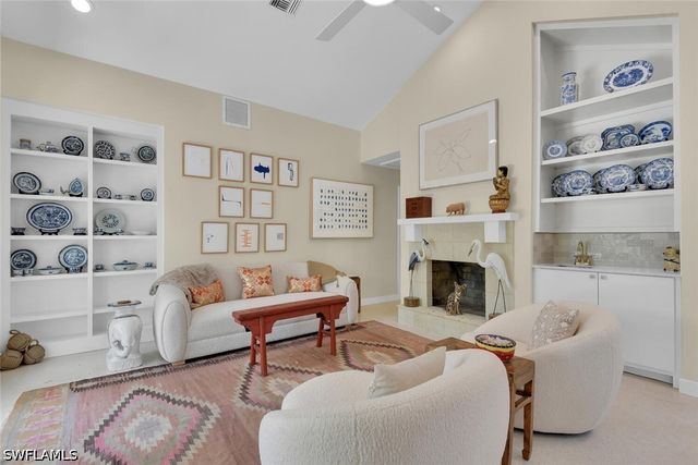 223 11th AVE S, Naples, FL 34102