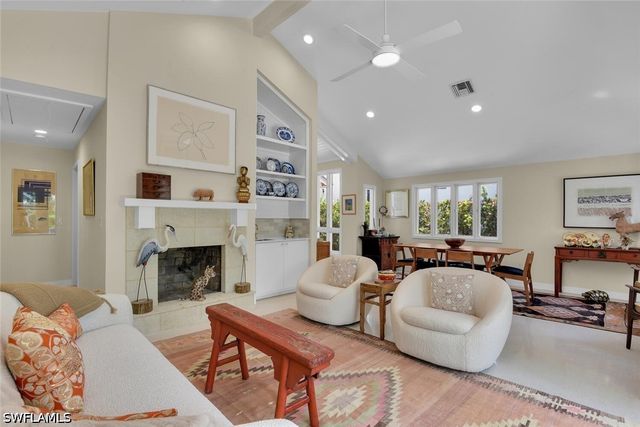 223 11th AVE S, Naples, FL 34102