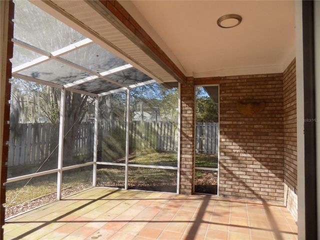 11903 NW 9TH ROAD, Gainesville, FL 32606