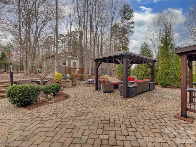 1428 Torrens Drive, Wesley Chapel, NC 28110