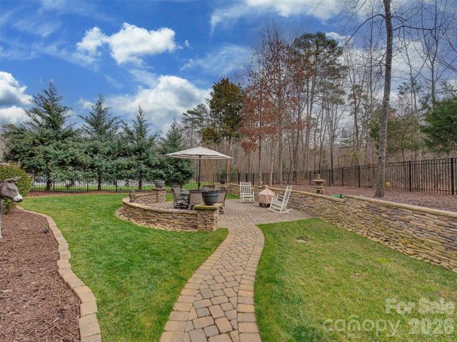 1428 Torrens Drive, Wesley Chapel, NC 28110