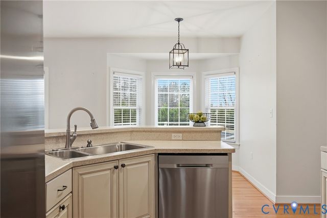 151 Meadow Dr, Tappahannock, VA 22560