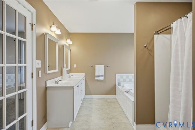 151 Meadow Dr, Tappahannock, VA 22560