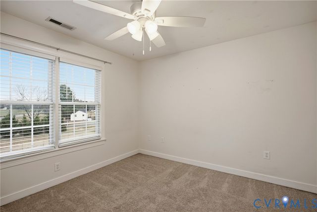 151 Meadow Dr, Tappahannock, VA 22560