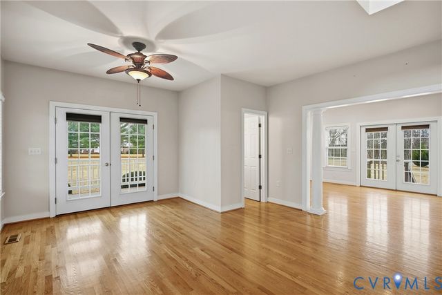 151 Meadow Dr, Tappahannock, VA 22560