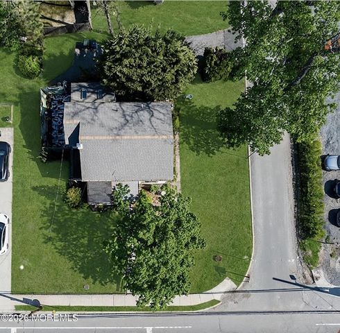 659 Holmdel Road, Hazlet, NJ 07730