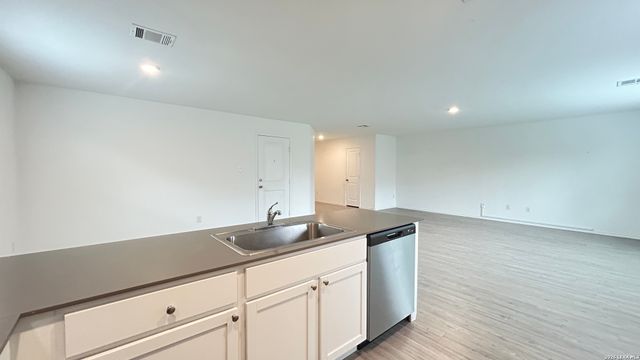 9007 CELESTIAL PL, San Antonio, TX 78252